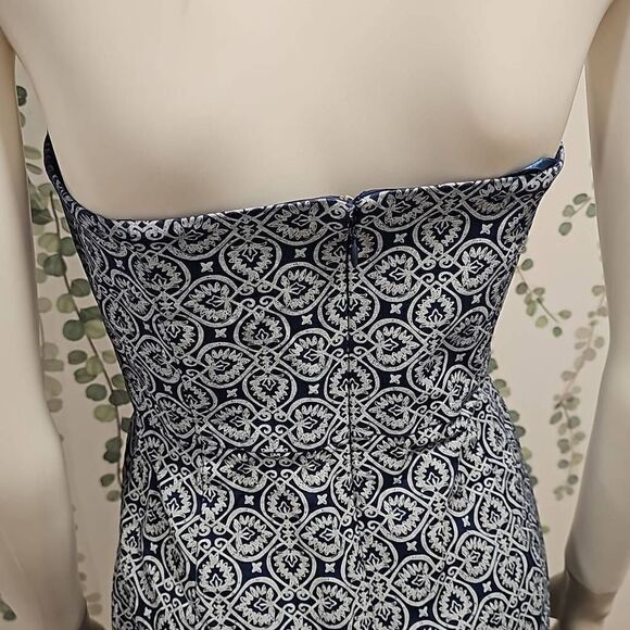 Vineyard Vines Strapless Pasley Mini Dress Sz 4 - Picture 6 of 10